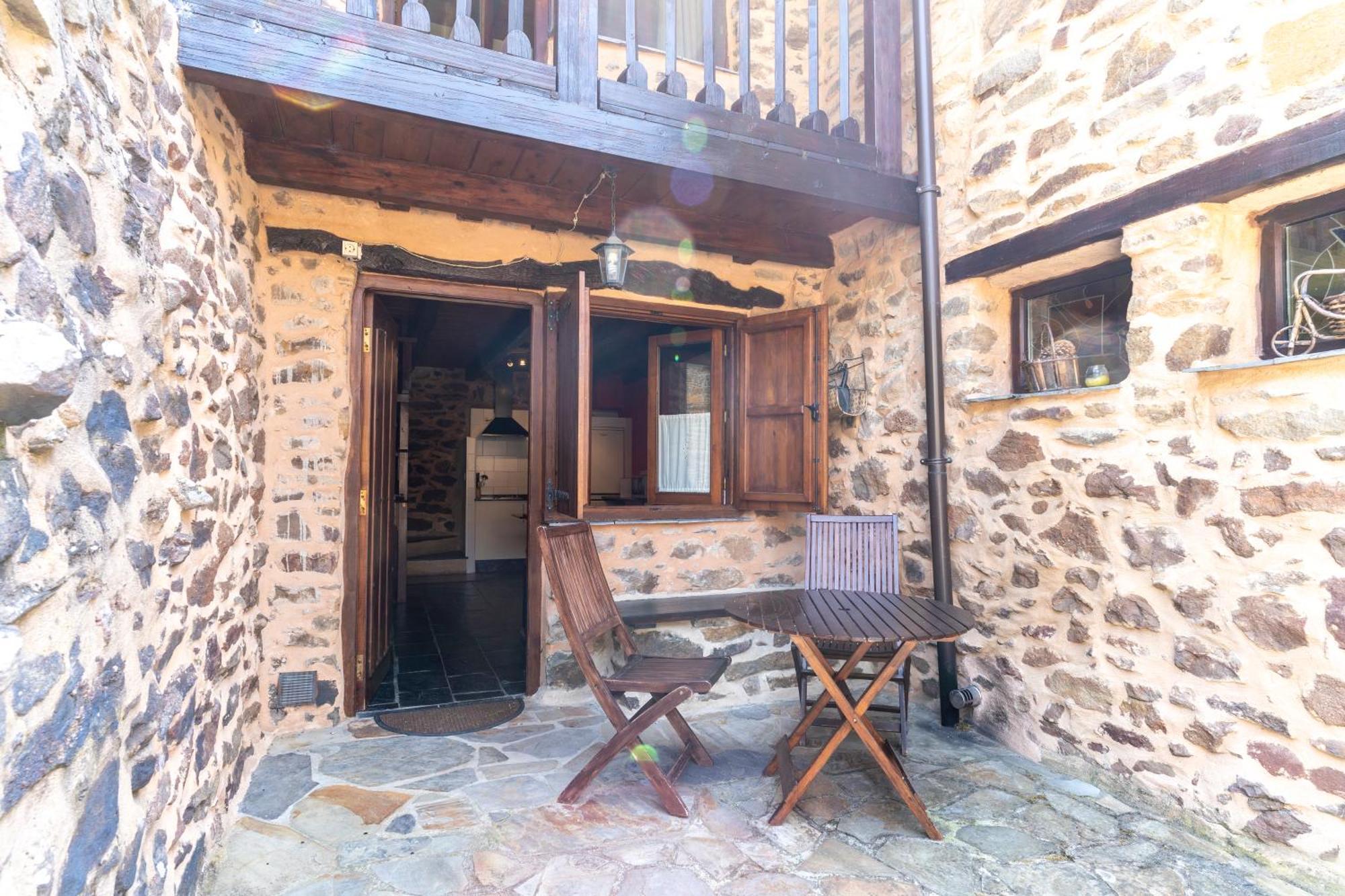 Casa De Turismo Rural Sardom3 Bembibre  Eksteriør billede