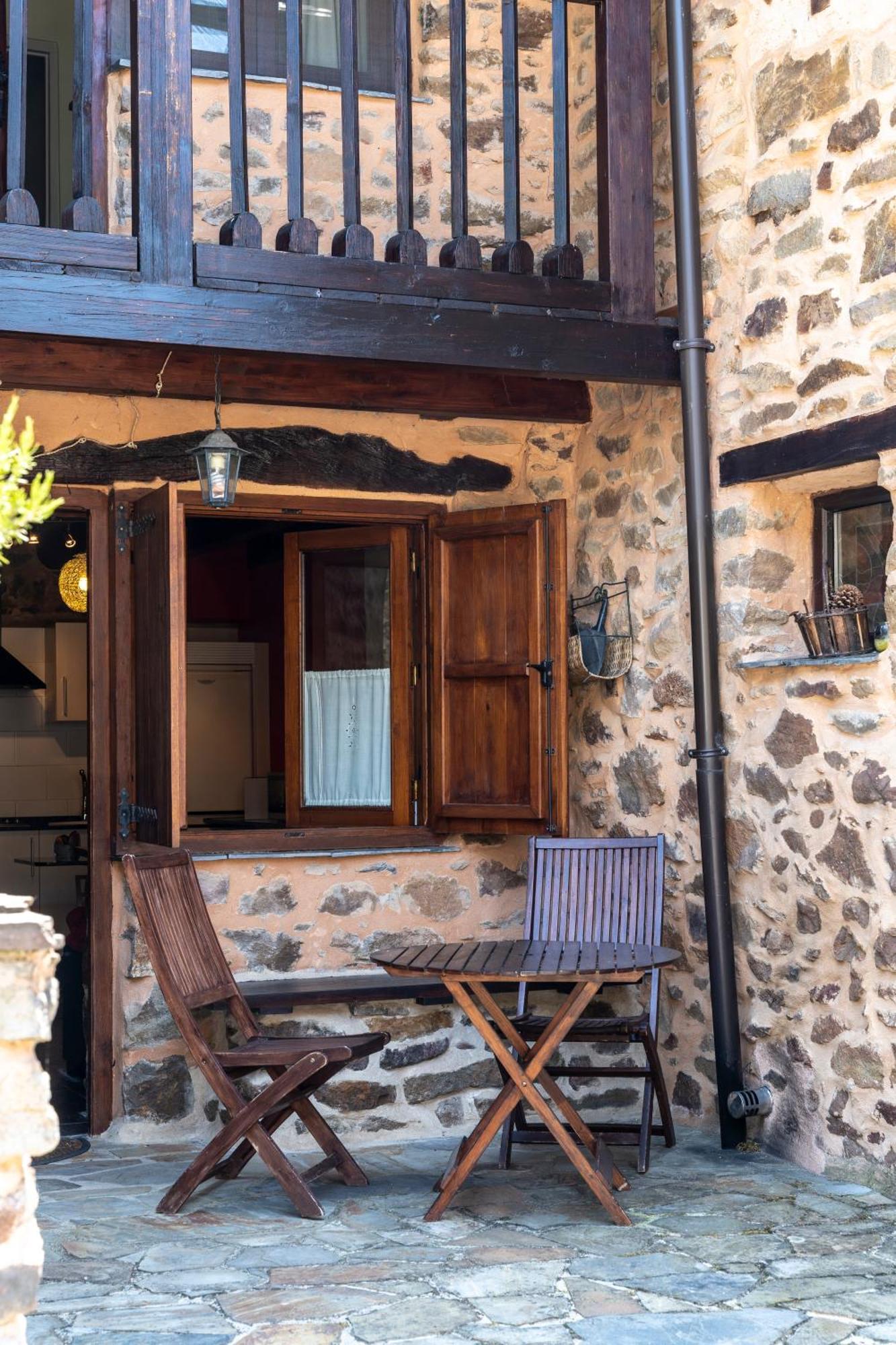 Casa De Turismo Rural Sardom3 Bembibre  Eksteriør billede